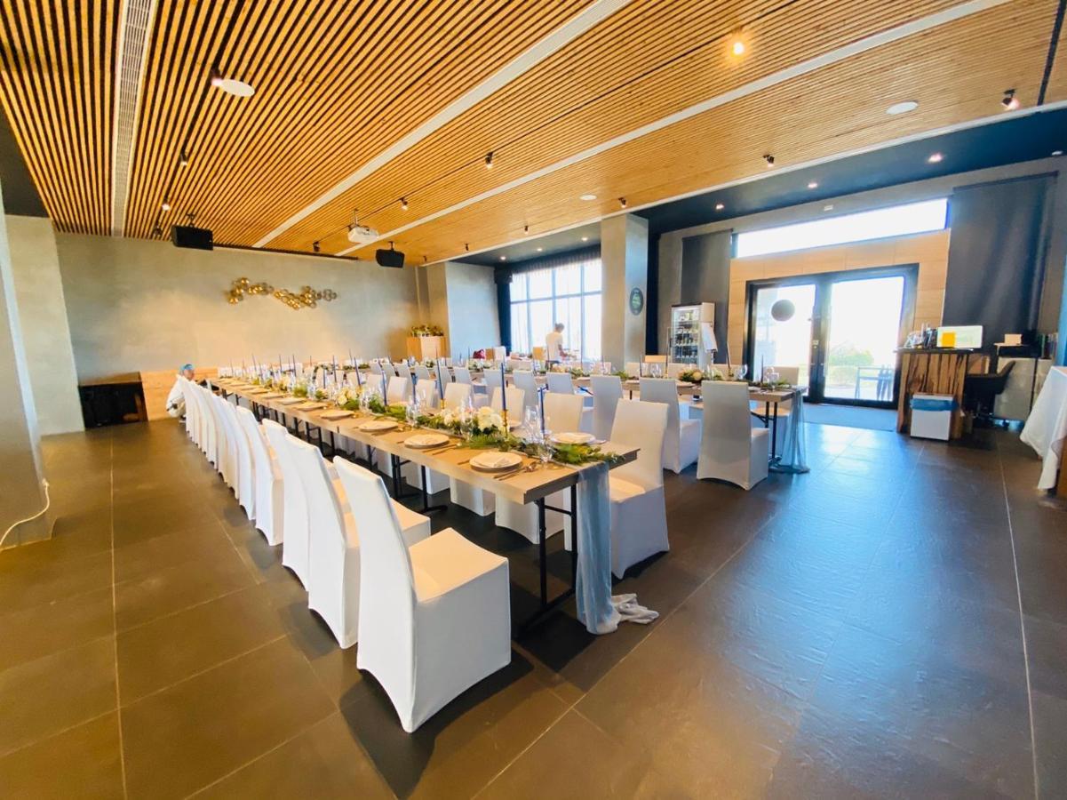 Skyebay Club Hotel Hengchun Exterior photo