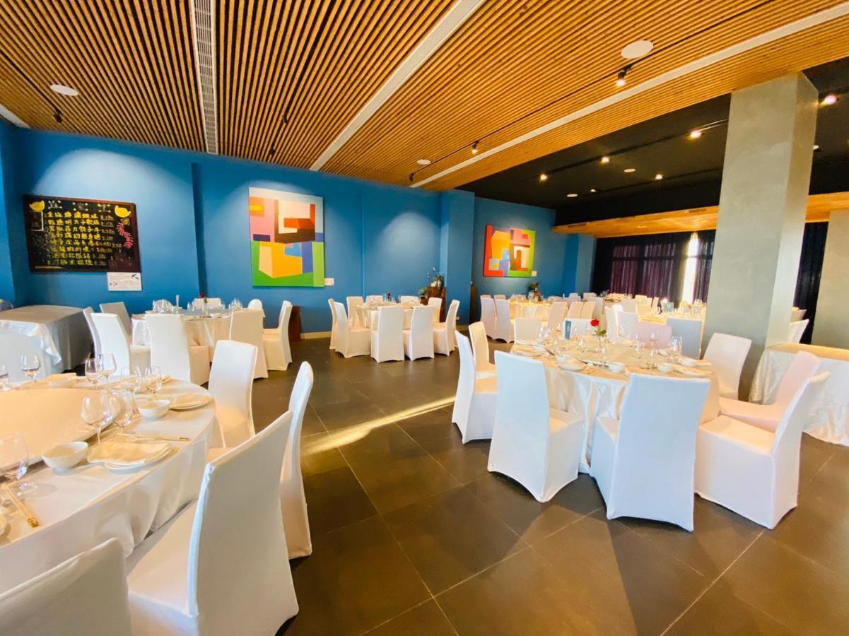 Skyebay Club Hotel Hengchun Exterior photo
