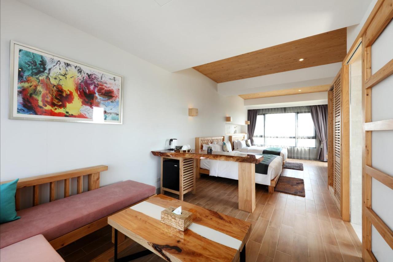 Skyebay Club Hotel Hengchun Exterior photo